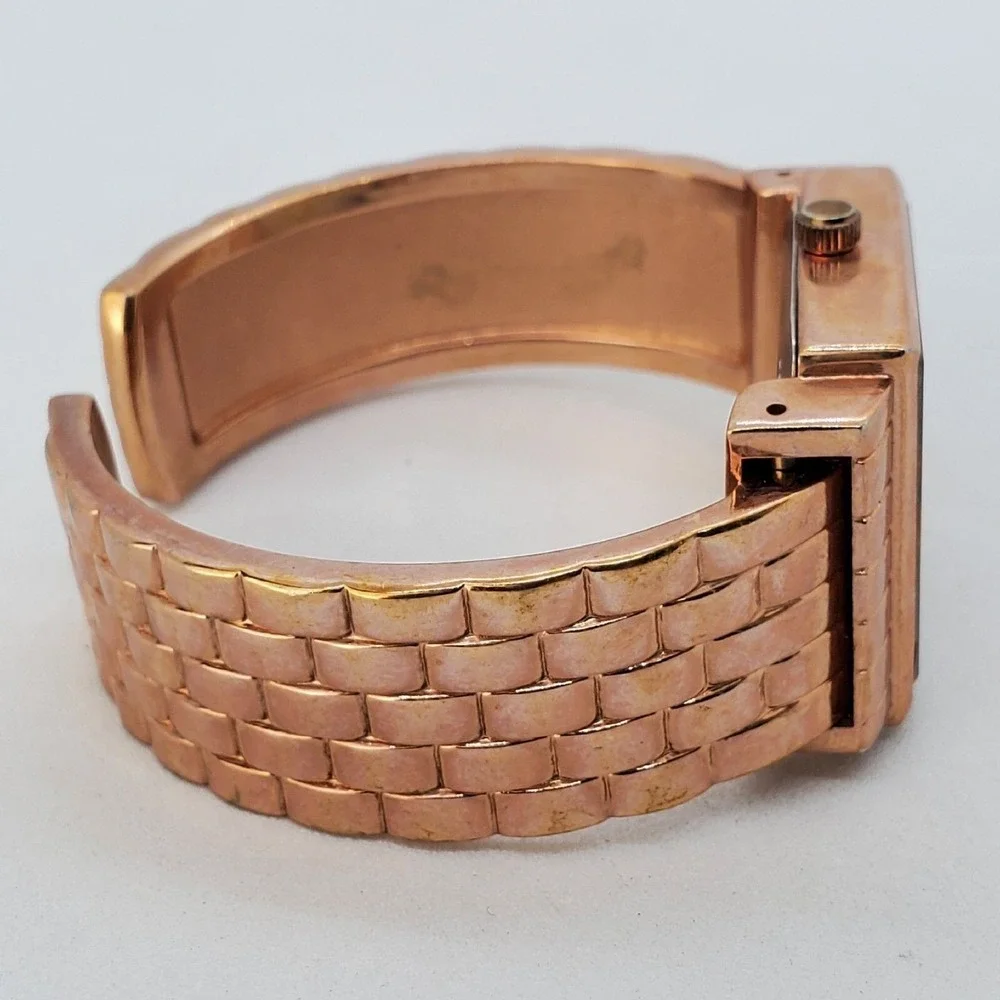 28MM Women's Rose Gold‎ Fashion Casual Cuff Bangle Watch 5.5